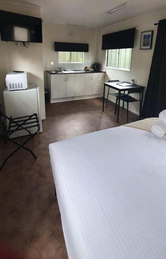 Batemans Bay Holiday Park & Hostel 外观 照片