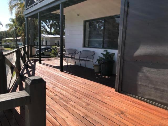 Batemans Bay Holiday Park & Hostel 外观 照片